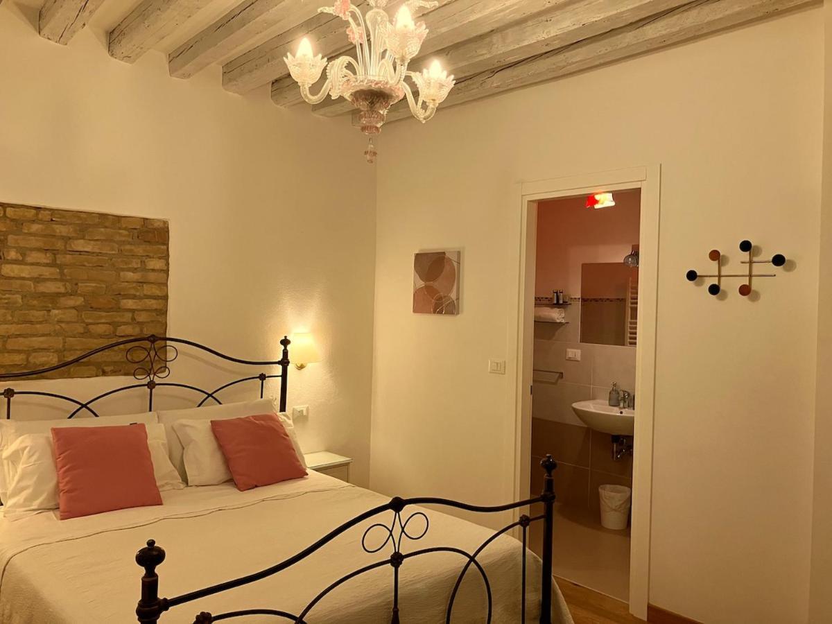 B&B Residenza Corte Antica Venice Luaran gambar