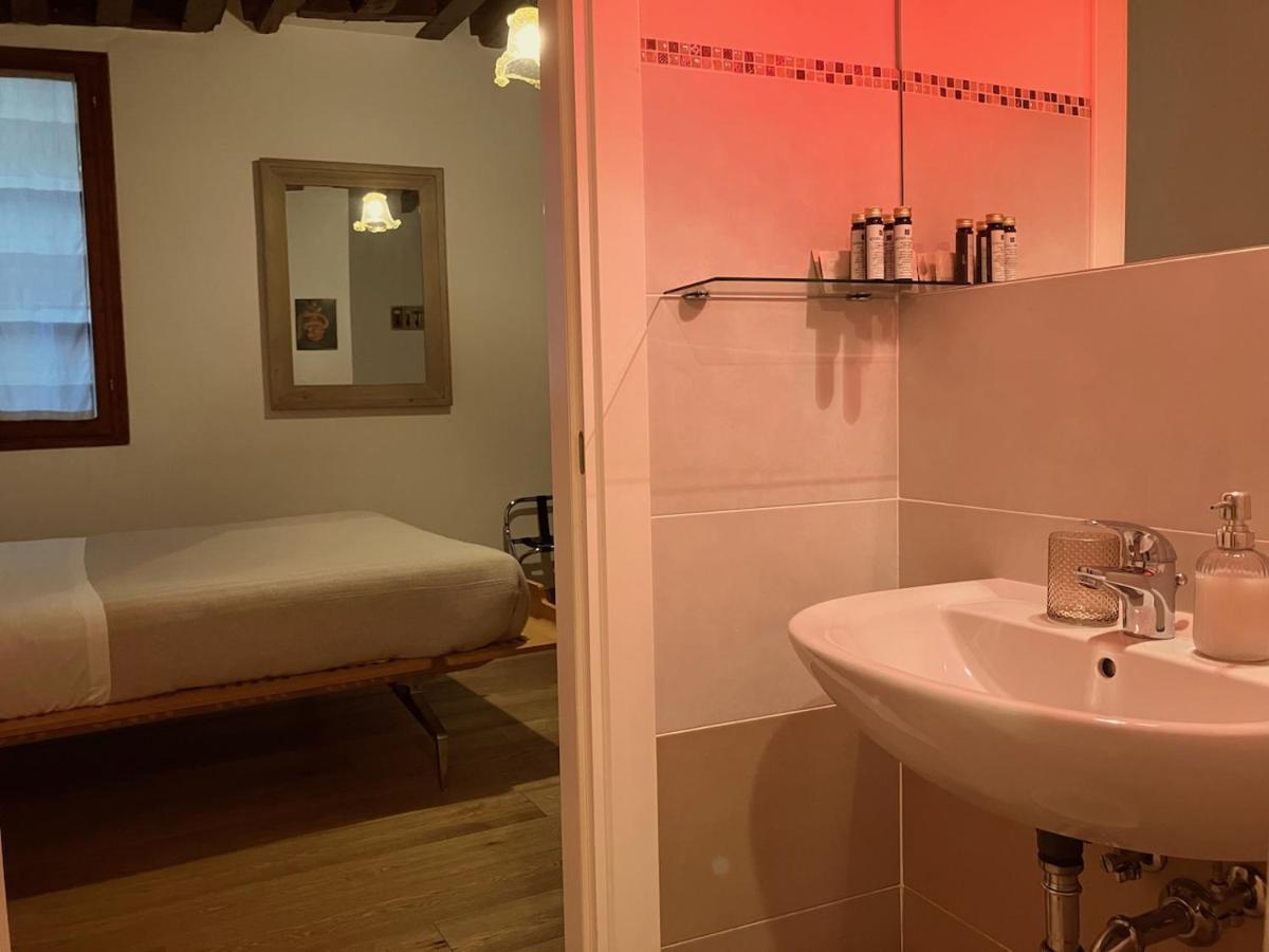 B&B Residenza Corte Antica Venice Luaran gambar