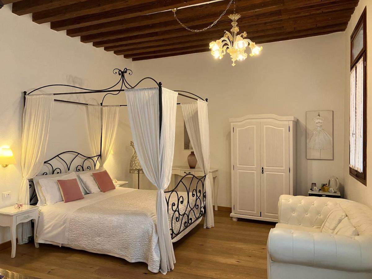 B&B Residenza Corte Antica Venice Luaran gambar
